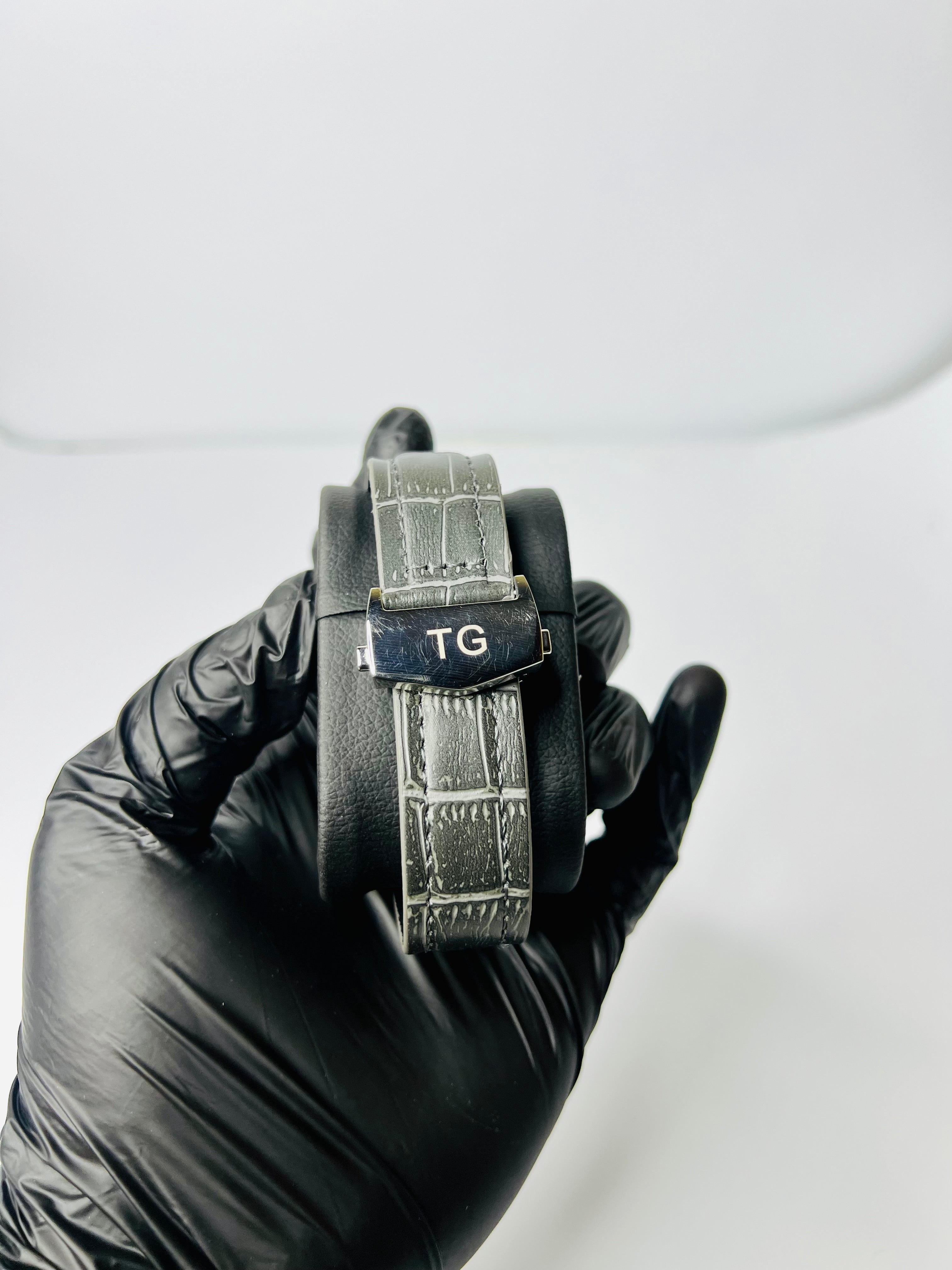 TAG Heuer Carrera Grey