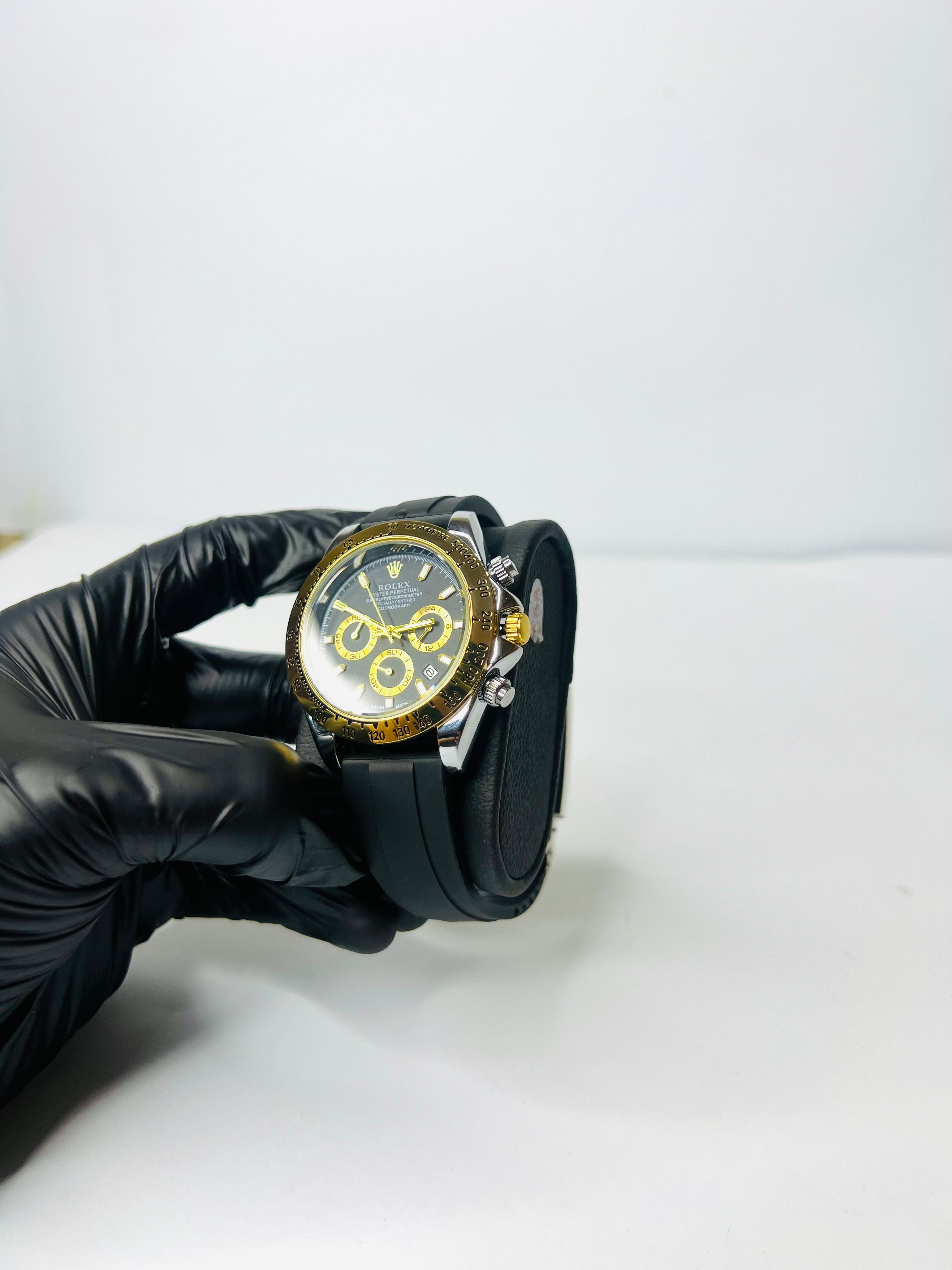 Rolex Cosmo graph Daytona With Silicone Straps