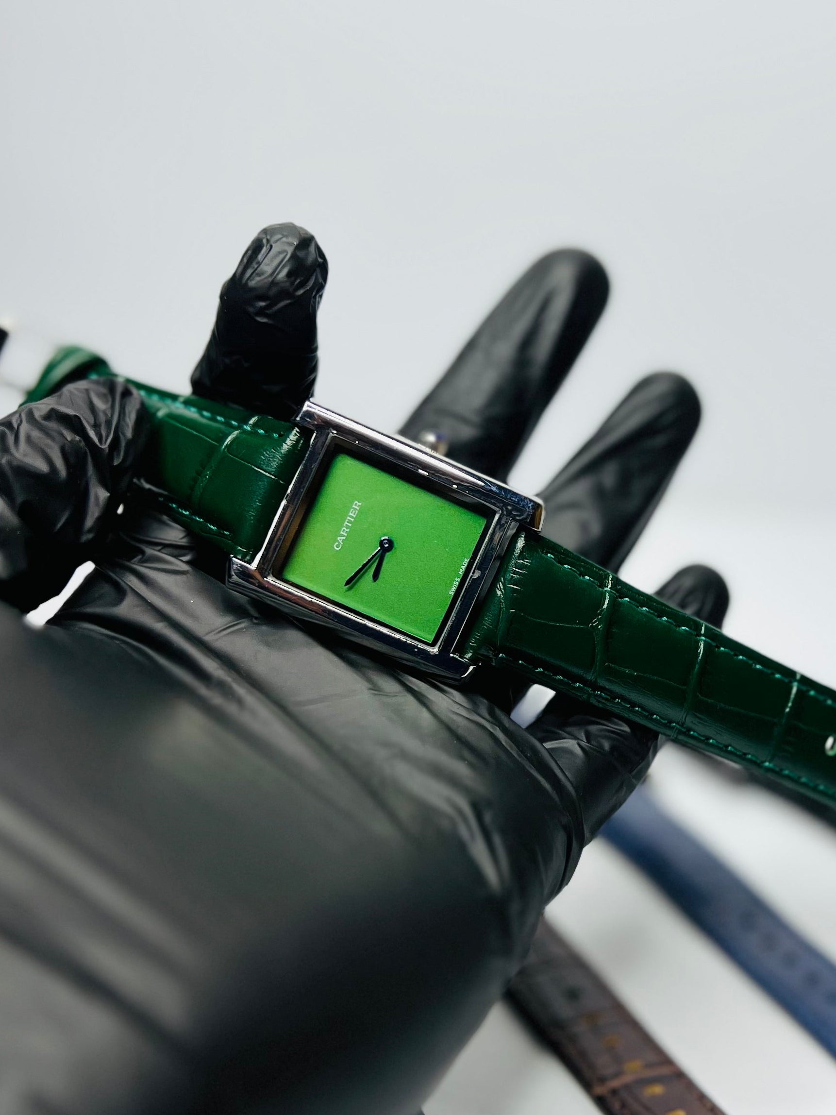 Cartier Tank Vibrant Green
