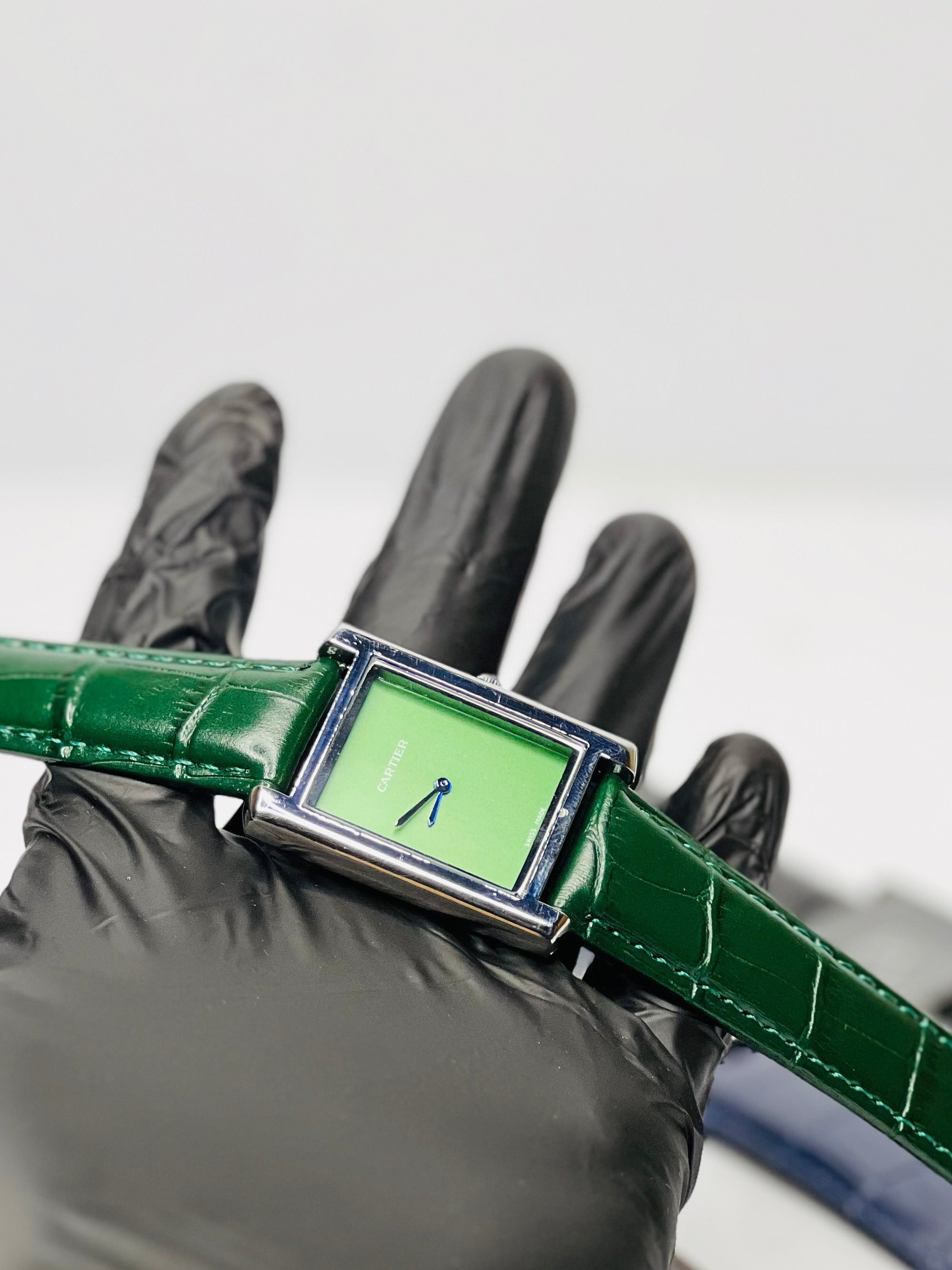 Cartier Tank Vibrant Green