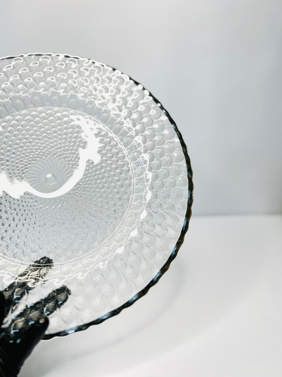 Textured Peacock Pattern Plate
