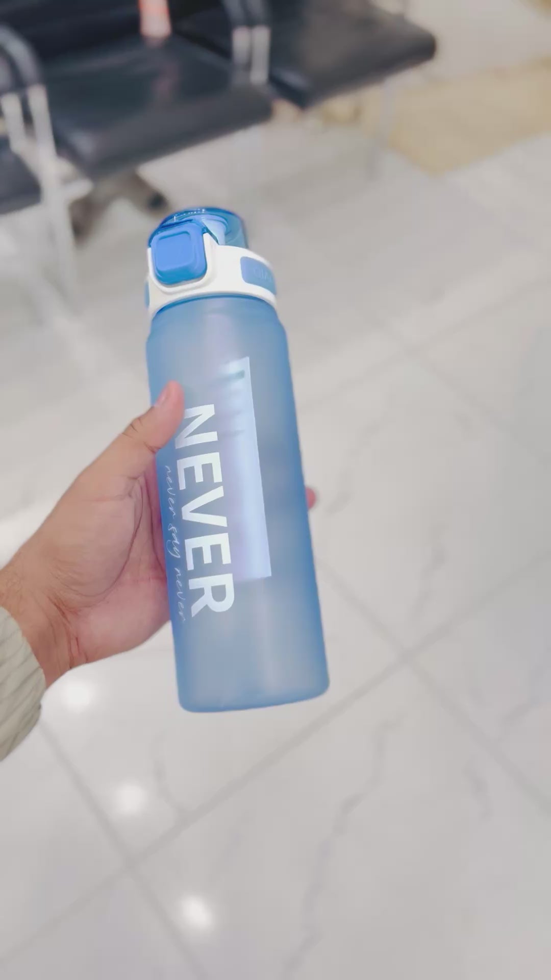 900 ML Sports Water Bottle With PopUp Straw & Carry Strap
